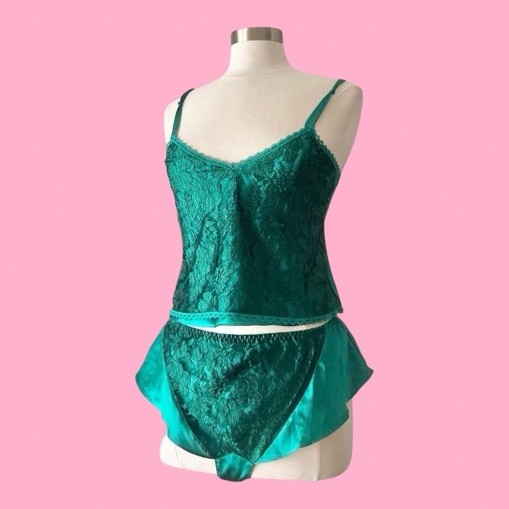 Vintage Victoria’s Secret White Gold Label Set